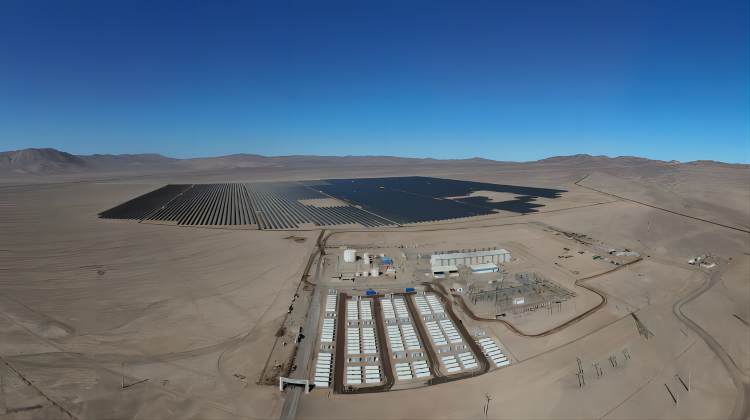 El ‘Batery Energy Storage System’ BESS Tamayadel Parque Fotovoltaico “Tamaya Solar”, Chile, almacenamiento de una capacidad instalada de 68,25 MW